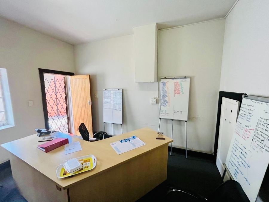 9 Bedroom Property for Sale in Bloemfontein Free State